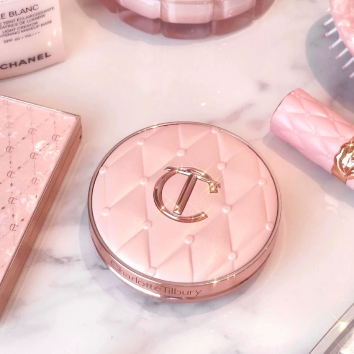 Highlighter Bronzer Palette - Charlotte Makyaj Hava Yastıklı, Hafif, Uzun