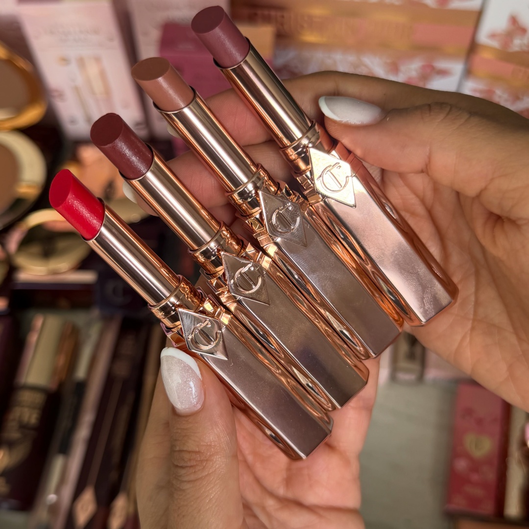 Charlotte Tilbury Likit Fondöt - Huda Beauty Makeup Mini Kit incelemesi ve fiyatı